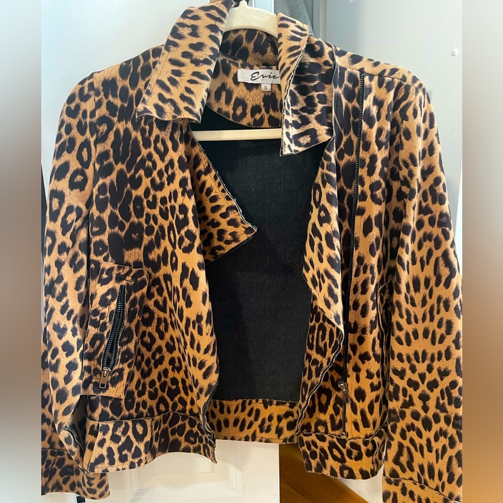 Evie Leopard Print Jacket with tie around